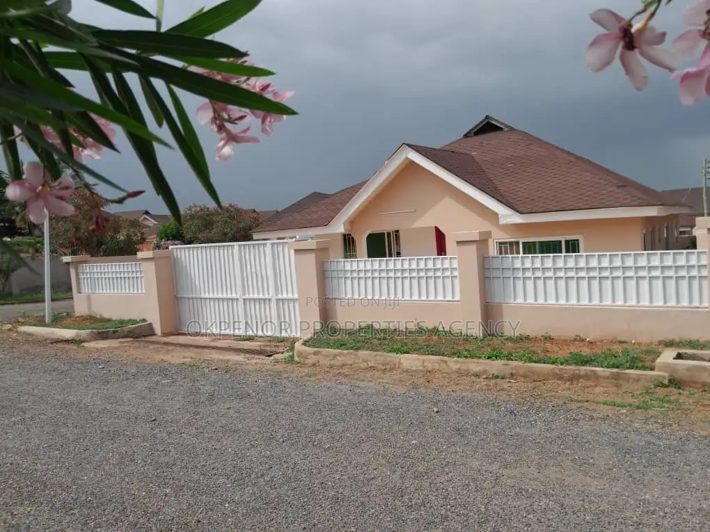 3bdrm House in Amrahia, Valley View Area for rent