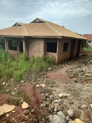 5bdrm House in Magazine, Sunyani Municipal for sale