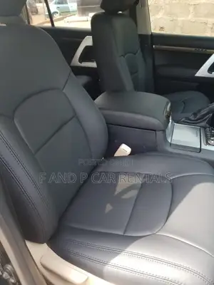 Toyota V8 Rentals