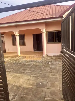 2bdrm House in Kasoa Budumburam for sale