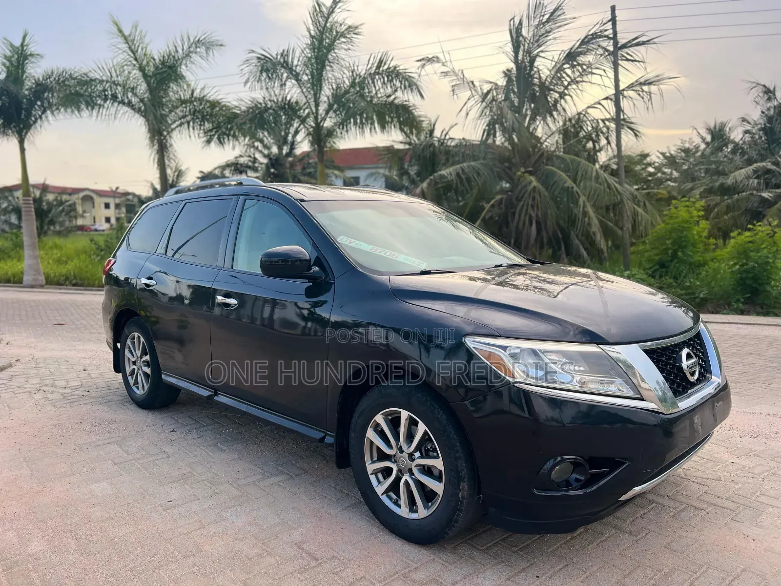 Nissan Pathfinder S 4dr 4x4 (3.5L 6cyl) 2016 Black