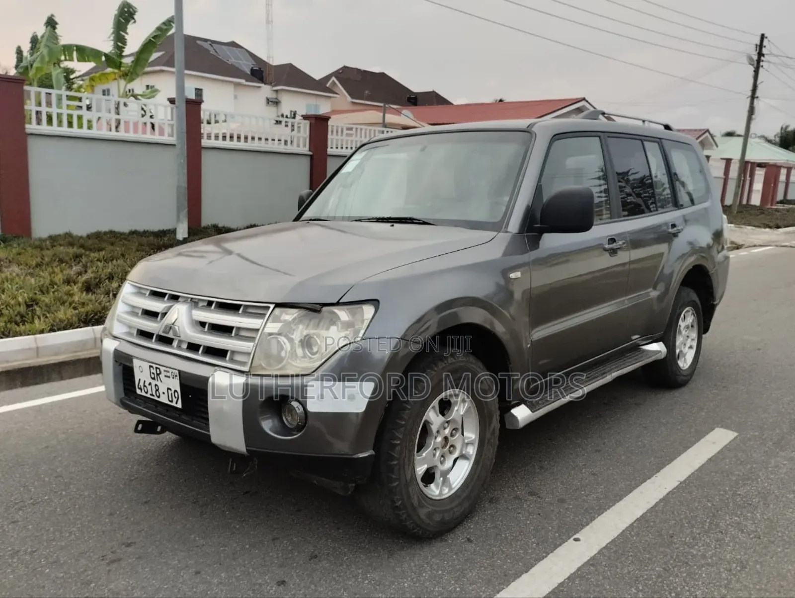 Mitsubishi Pajero 2009 Gray