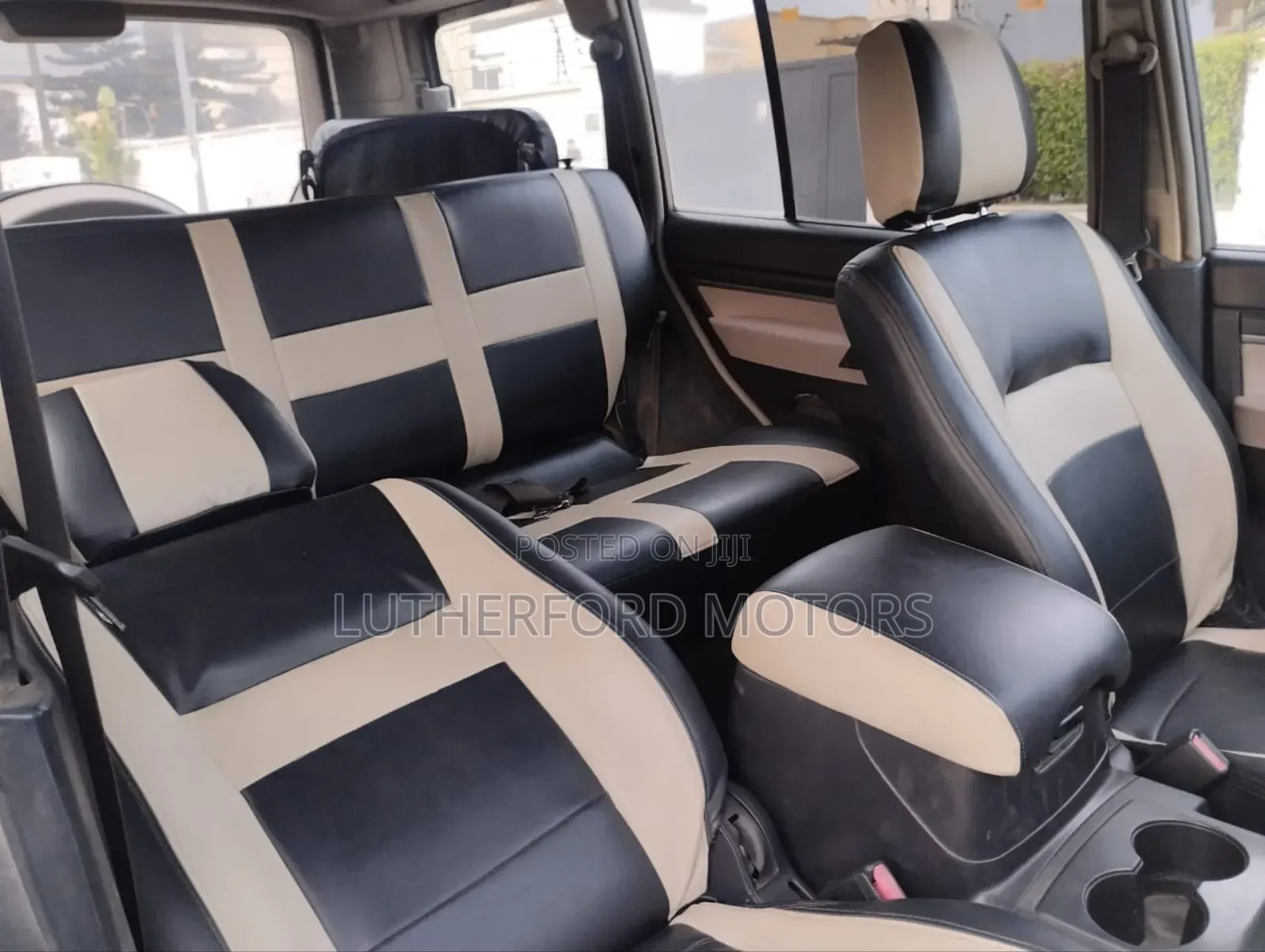 Mitsubishi Pajero 2009 Gray