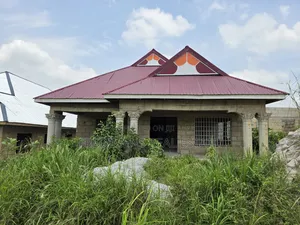 4bdrm House in Fredimens Real, Kumasi Metropolitan for sale