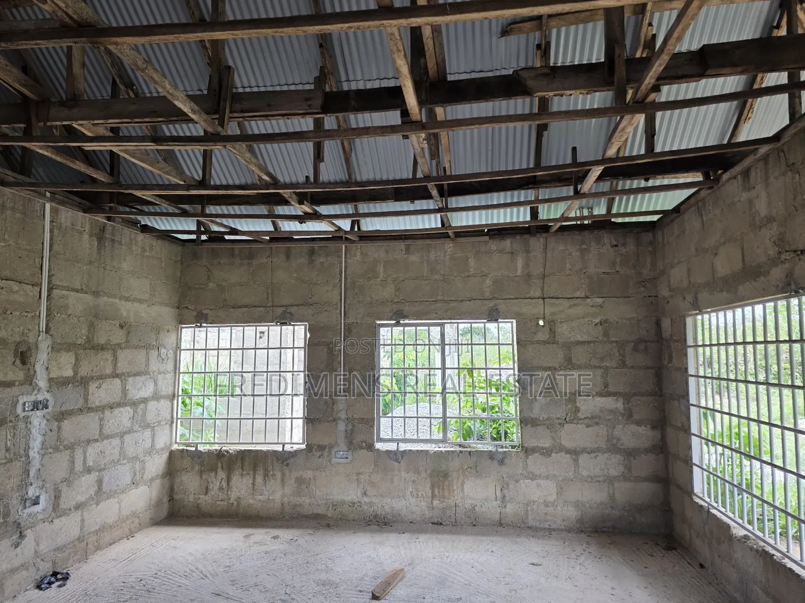 4bdrm House in Fredimens Real, Kumasi Metropolitan for sale