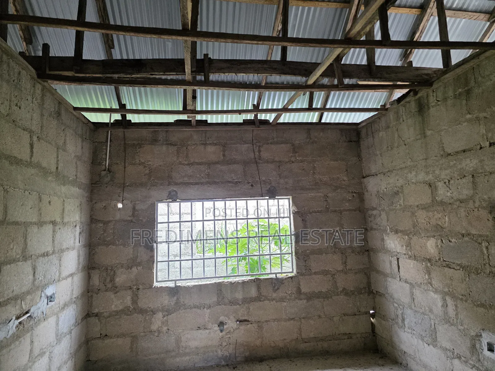 4bdrm House in Fredimens Real, Kumasi Metropolitan for sale