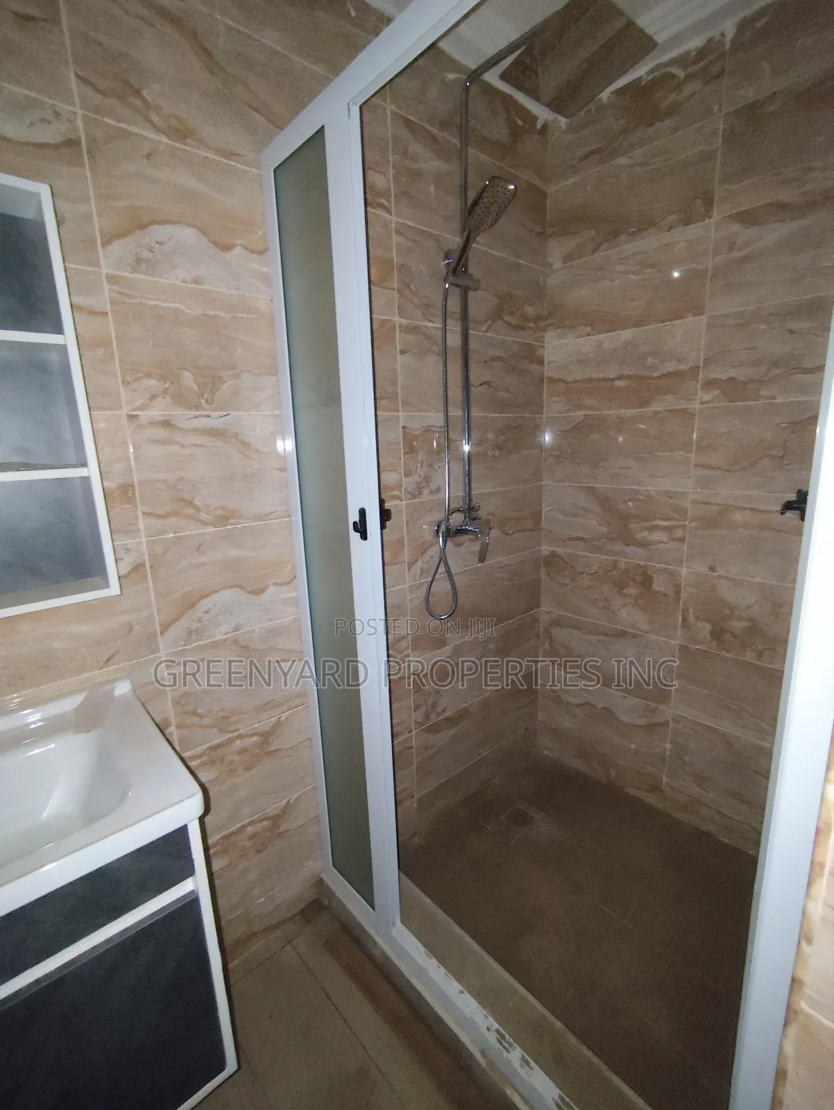 2bdrm Apartment in East Legon for rent