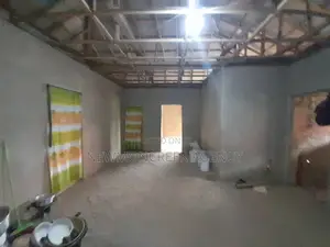 4bdrm Bungalow in Oyibi, Accra Metropolitan for sale