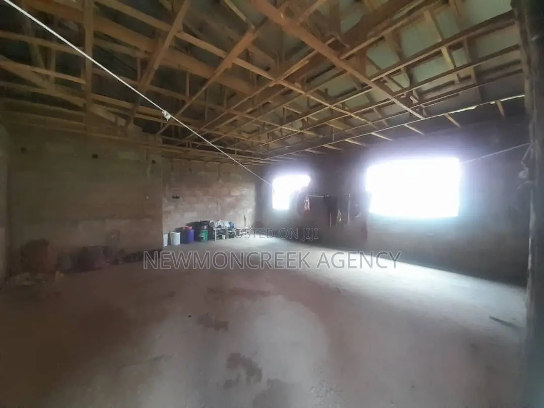4bdrm Bungalow in Oyibi, Accra Metropolitan for sale