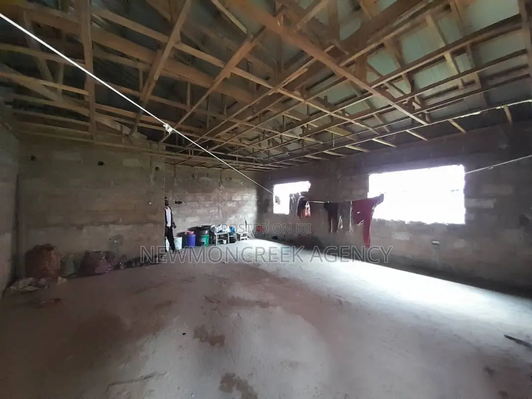 4bdrm Bungalow in Oyibi, Accra Metropolitan for sale