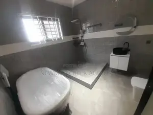 4bdrm Duplex in East Legon Ips, Accra Metropolitan for sale