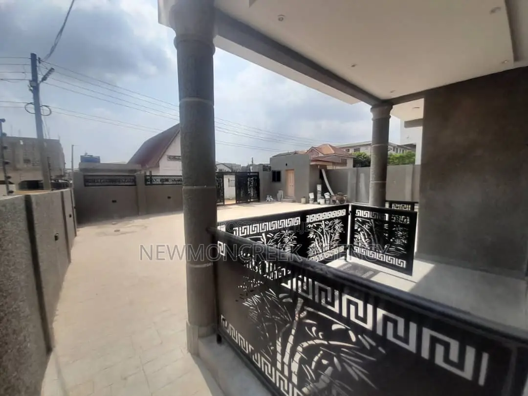4bdrm Duplex in East Legon Ips, Accra Metropolitan for sale