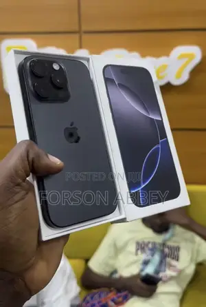 New Apple iPhone 16 Pro Max 256 GB Black