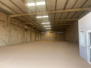 900sqm Warehouse at Tema for Rent