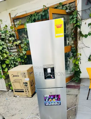 Better Deal on Pf-334bwd-2b 251l Fridge With Water Dispenser