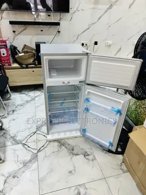 Very Chill Fast Double Door Table Top Fridge Nasco