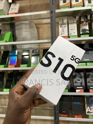 New Samsung Galaxy S10 5G 256 GB Black