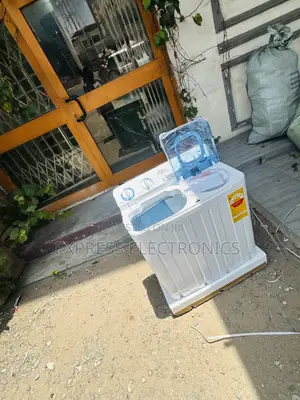 Very Nice Looking Washing Machine 7kg Topload