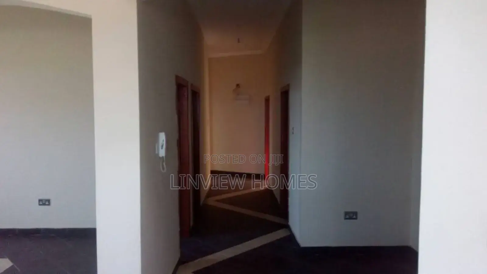 2bdrm Apartment in West Hills Mall Area for rent