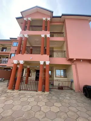 3bdrm Apartment in Lakeside Community 1 for rent