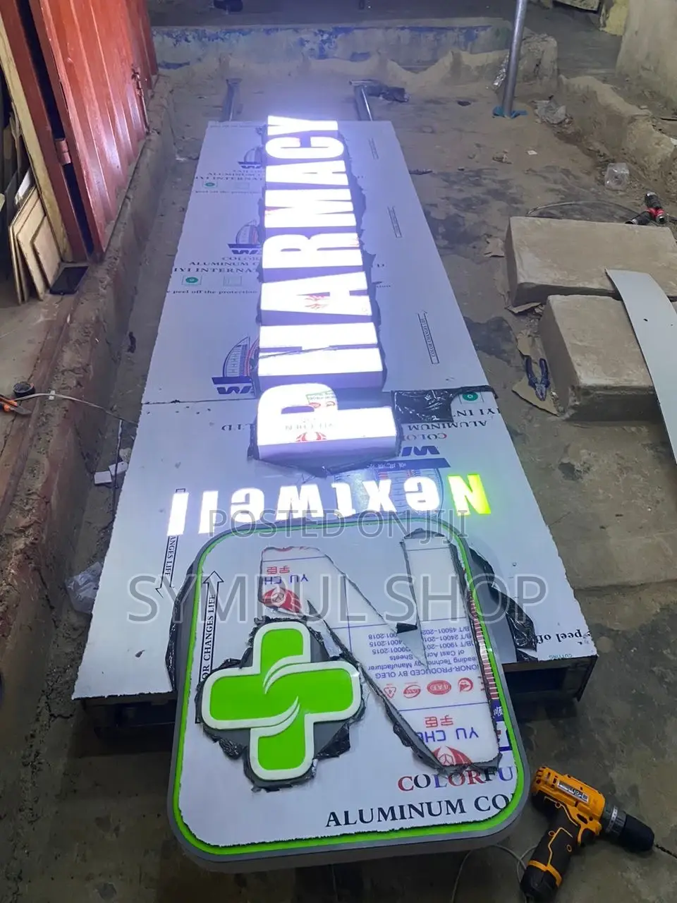 3d Pylon / Roadside Sign