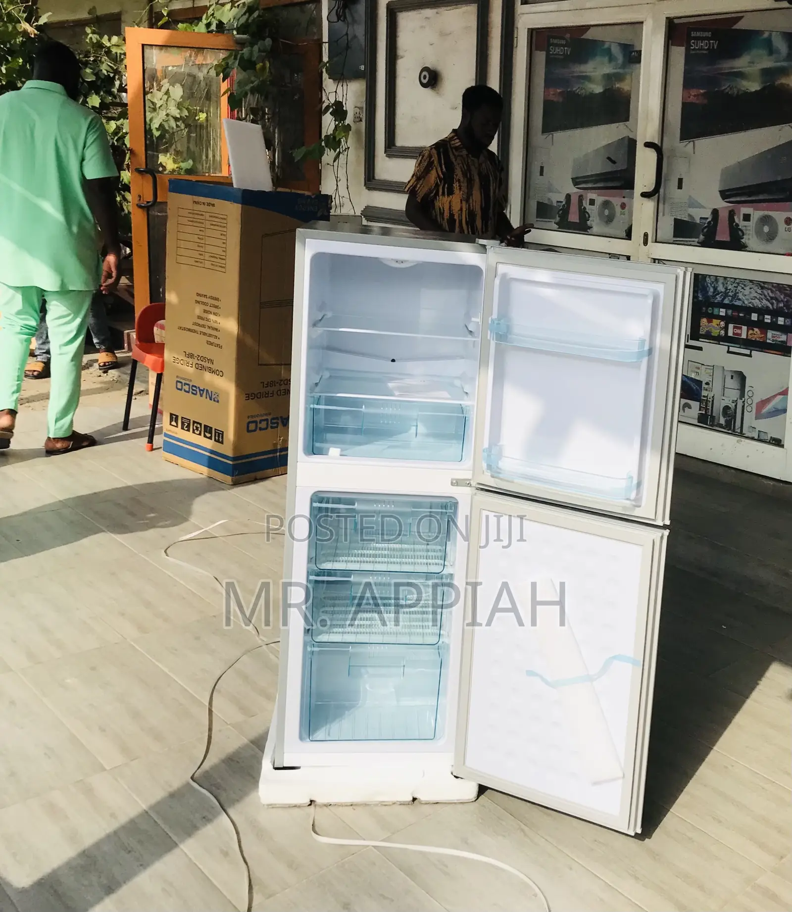 Premium Quality Nasco Nasf2-13s Bottom Freezer Fridge.