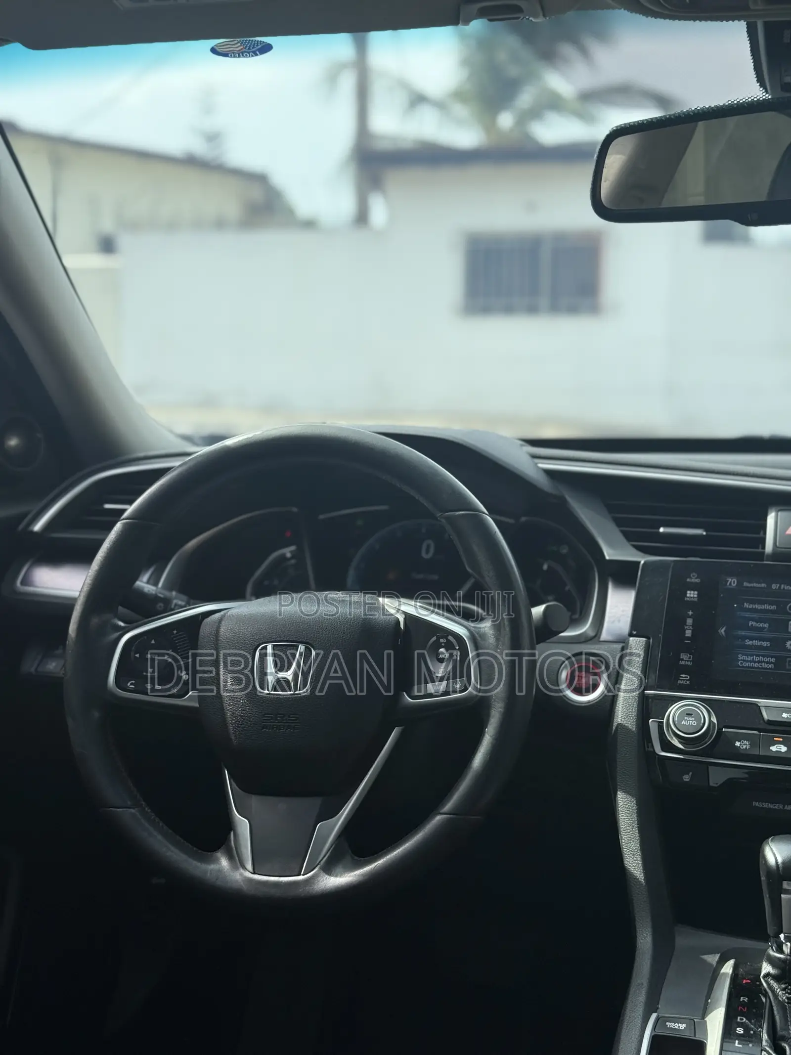 Honda Civic Touring 4dr Sedan (1.5L 4cyl) 2017 Silver