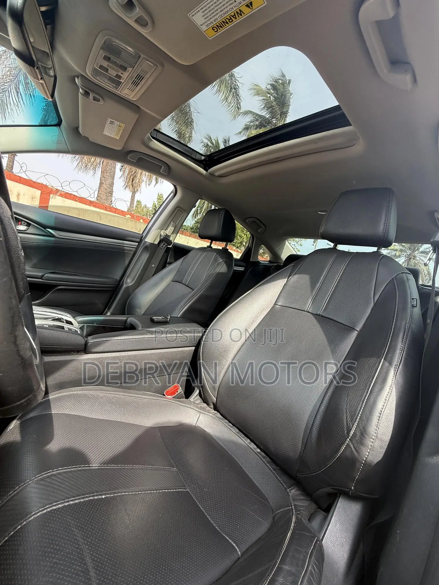 Honda Civic Touring 4dr Sedan (1.5L 4cyl) 2017 Silver