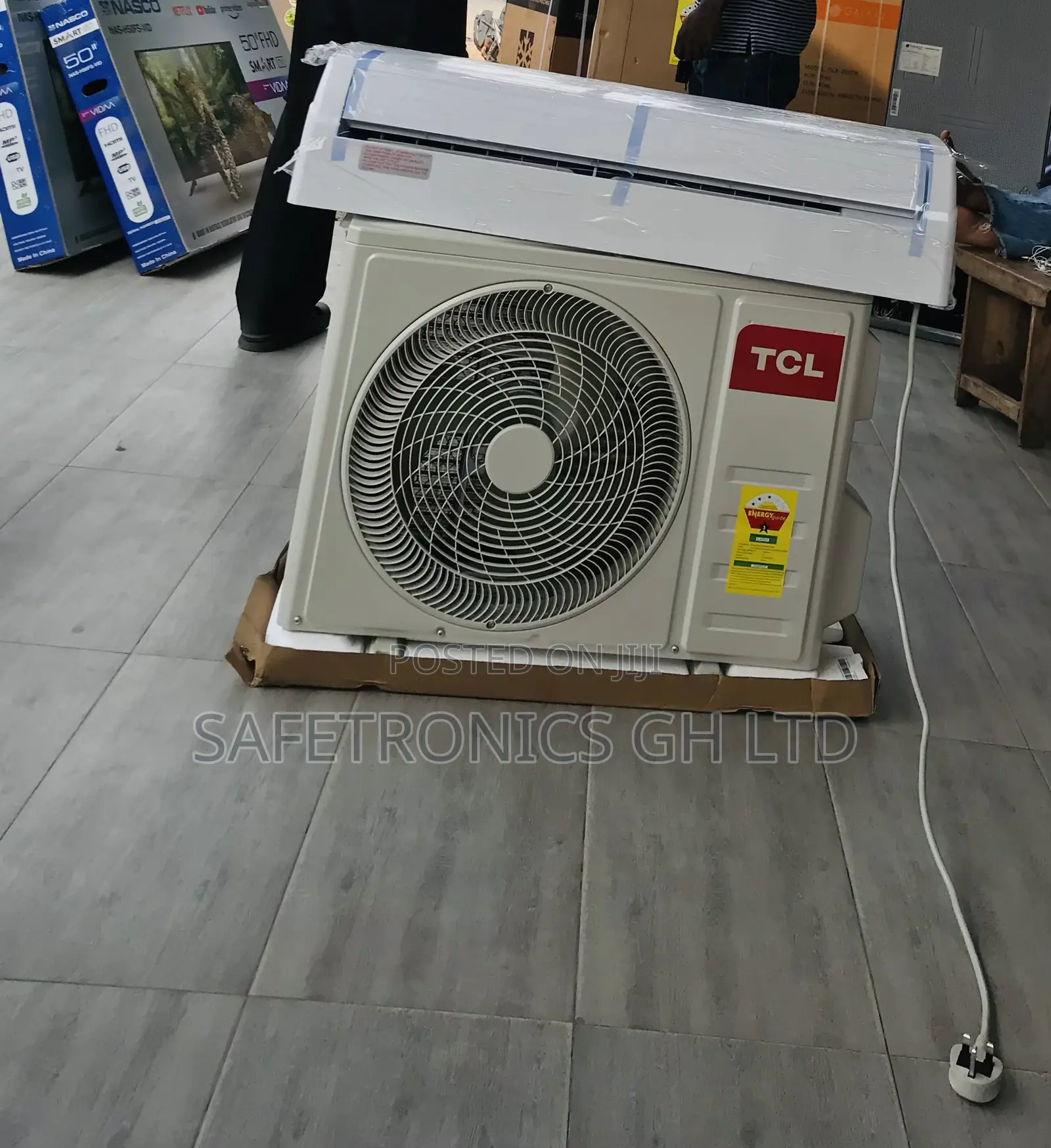 High Efficiency TCL 1.5 Hp R410a White Inverter Ac