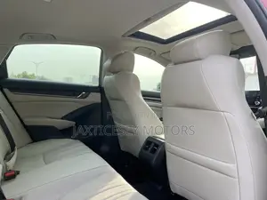 Honda Accord Touring 2018 Red