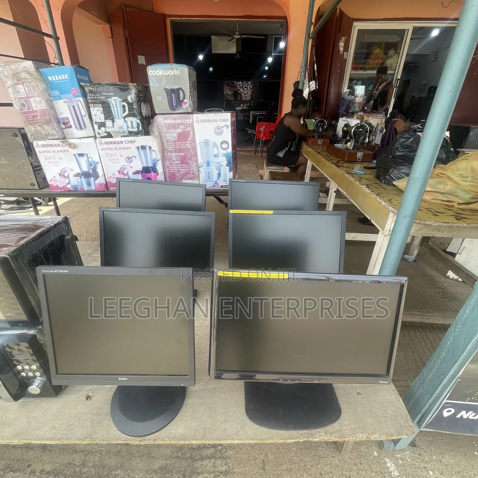 Monitors for Offices and Shops