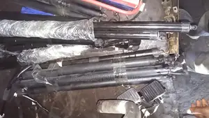 Range Rover Velar Boot Shocks