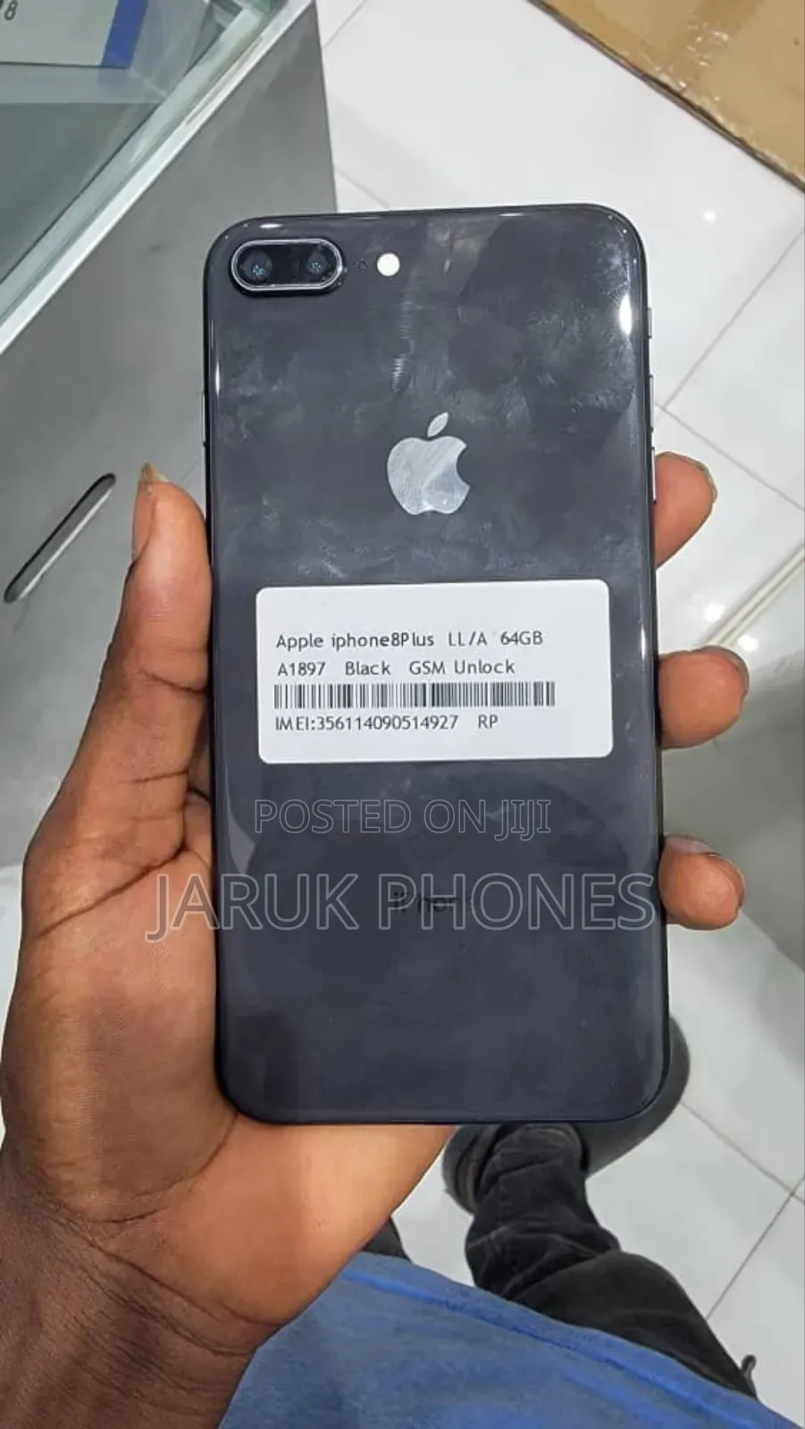 Apple iPhone 8 Plus 64 GB Black