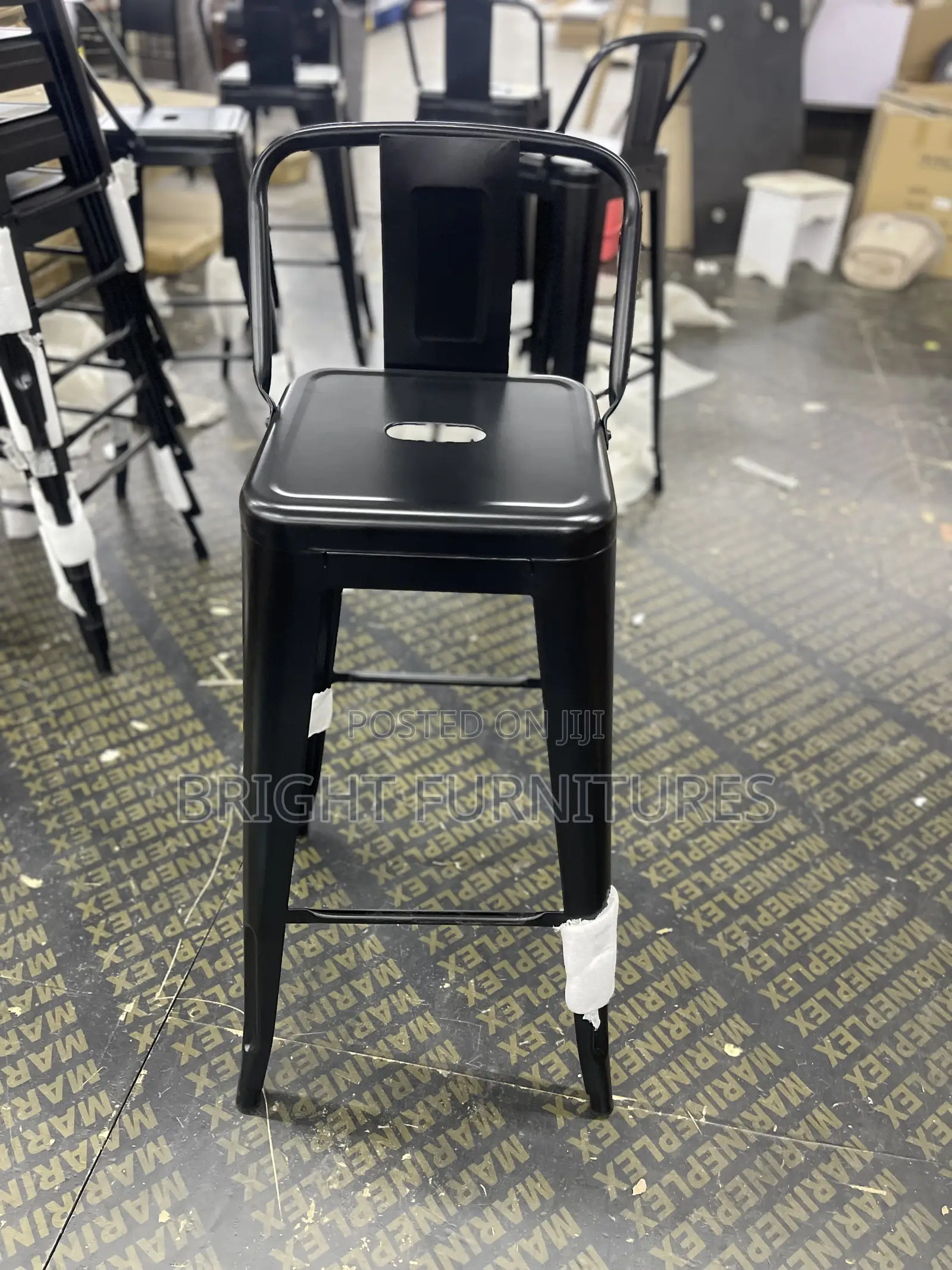 Quality Metal Bar Chairs for a Cool Price