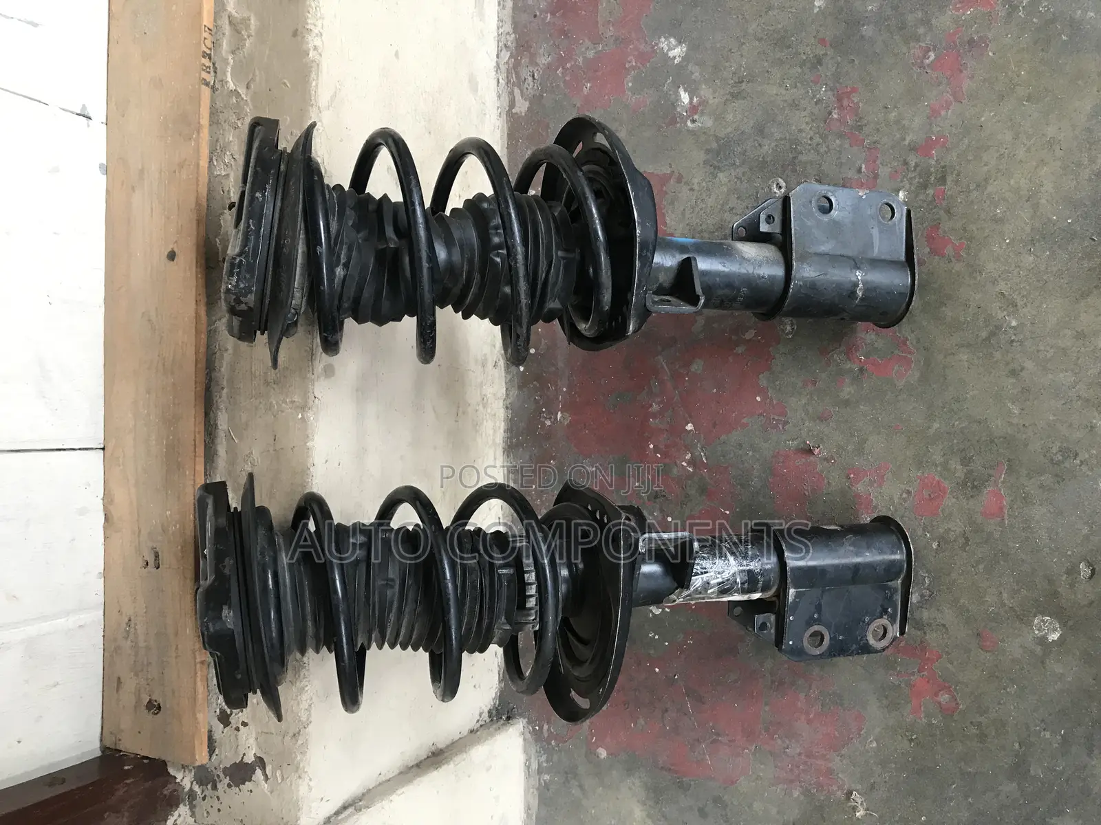Mercedes Benz C250 (W204) 4matic Shock Absorbers