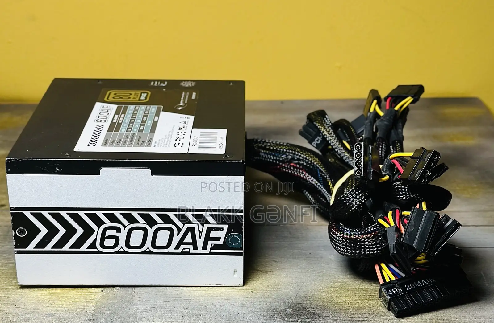 Raidmax 600w 80+ Bronze Gaming Power Supply