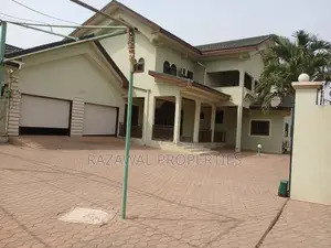 5bdrm Mansion in Adjiriganno, Adjiriganor for sale