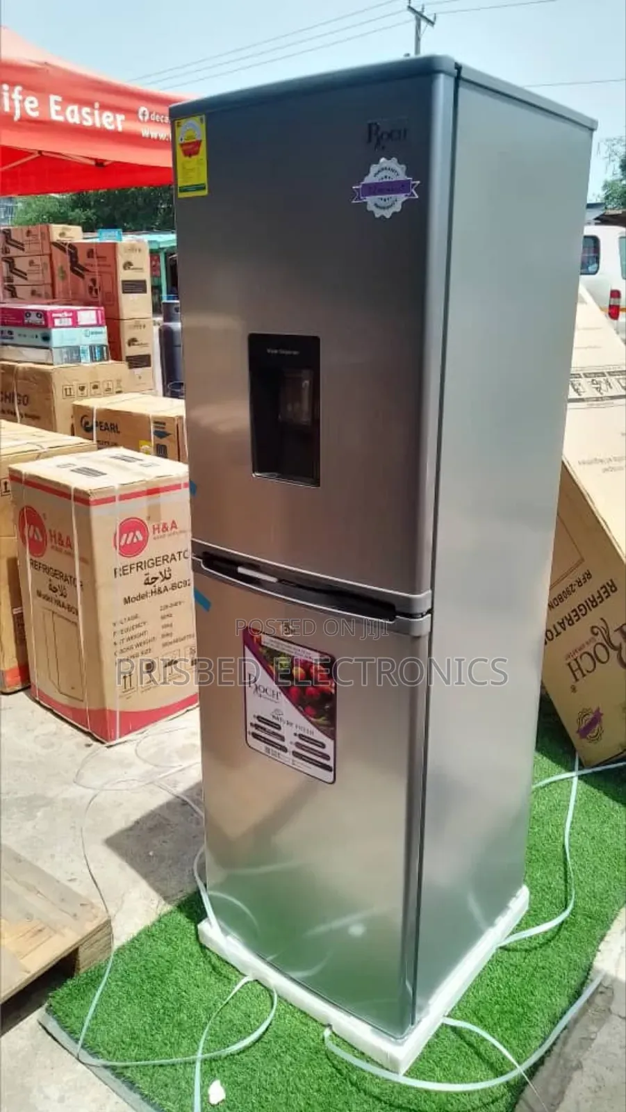Roch Durable Double Door Fridge With Dispenser 246 Litres