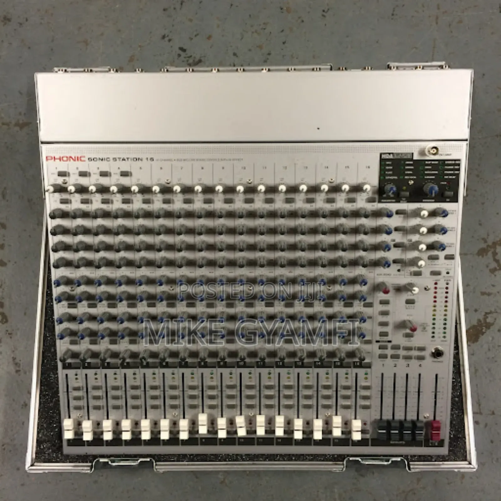 Phonic 16 Station Mixer