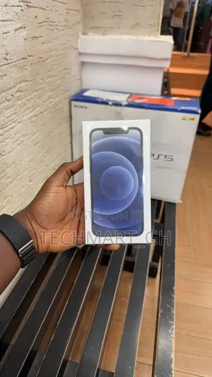 New Apple iPhone 12 64 GB Black