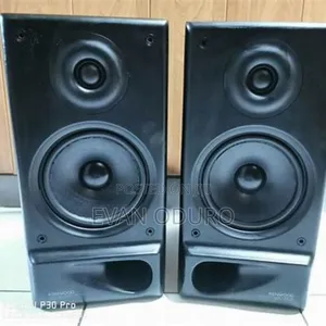 Powerful Kenwood Vintage Bookshelf Loudspeaker
