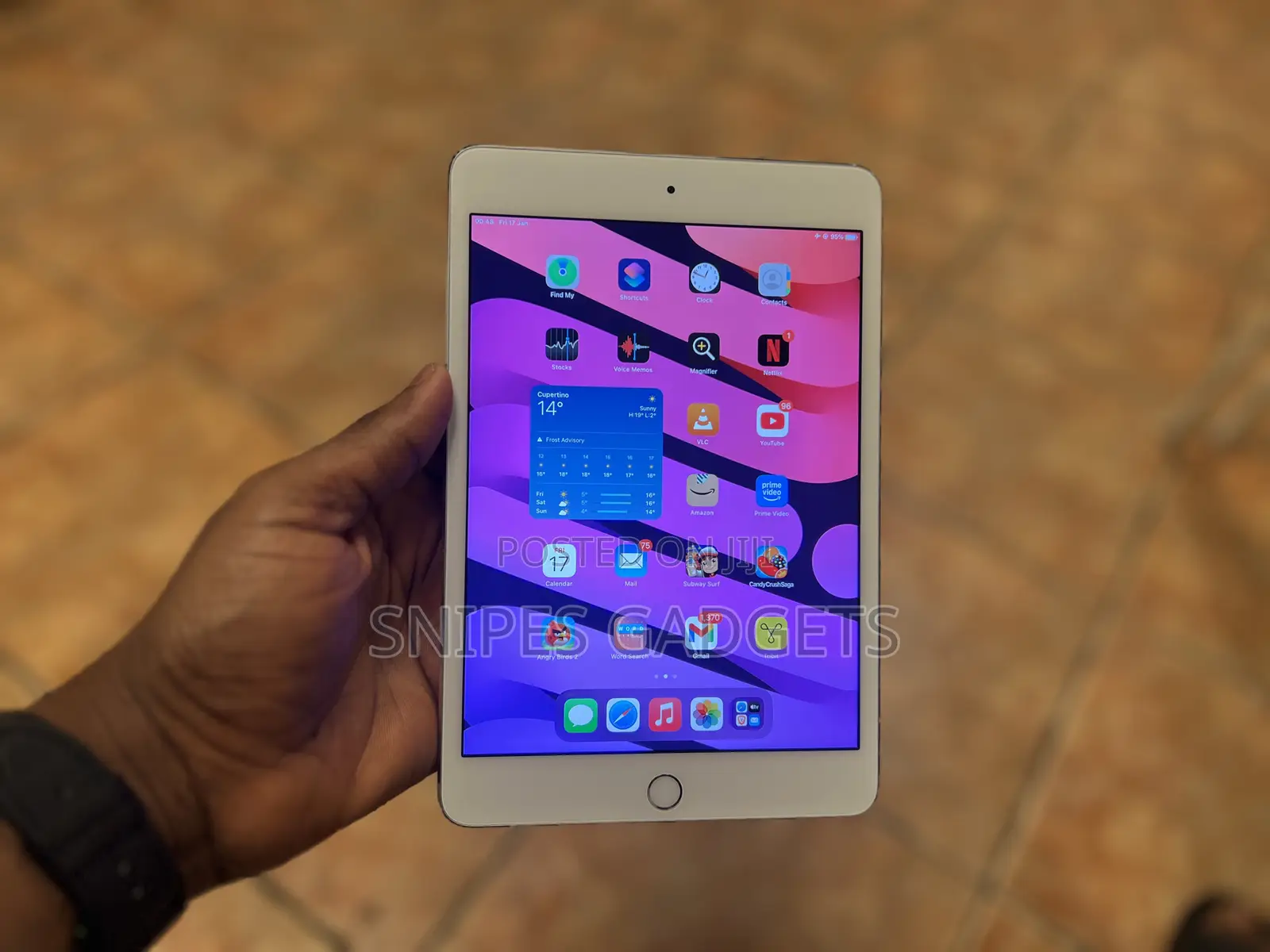 Apple iPad mini 4 128 GB Silver