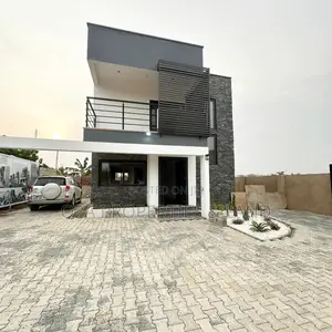 3bdrm Townhouse/Terrace in East Legon Hills, Boundary Road Area
