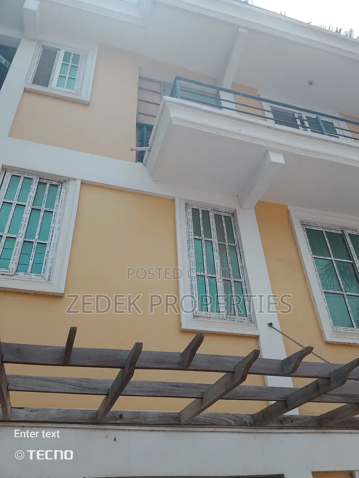 1bdrm Apartment in Zedek Properties, Ashomang Estate for rent