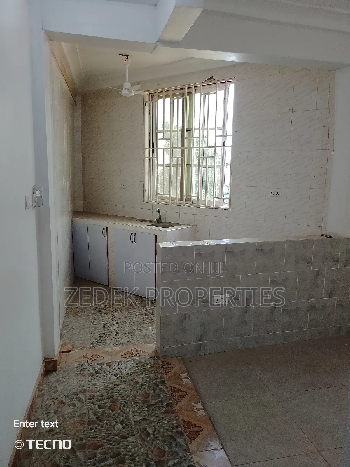 1bdrm Apartment in Zedek Properties, Ashomang Estate for rent