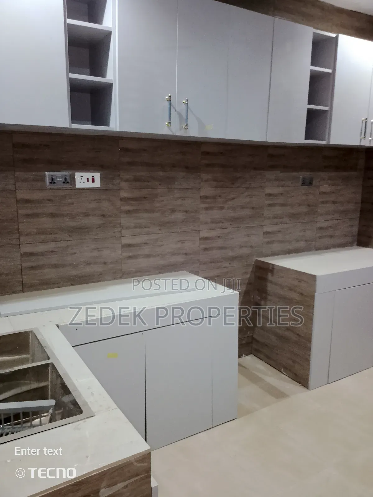 2bdrm Apartment in Zedek Properties, Ashomang Estate for rent