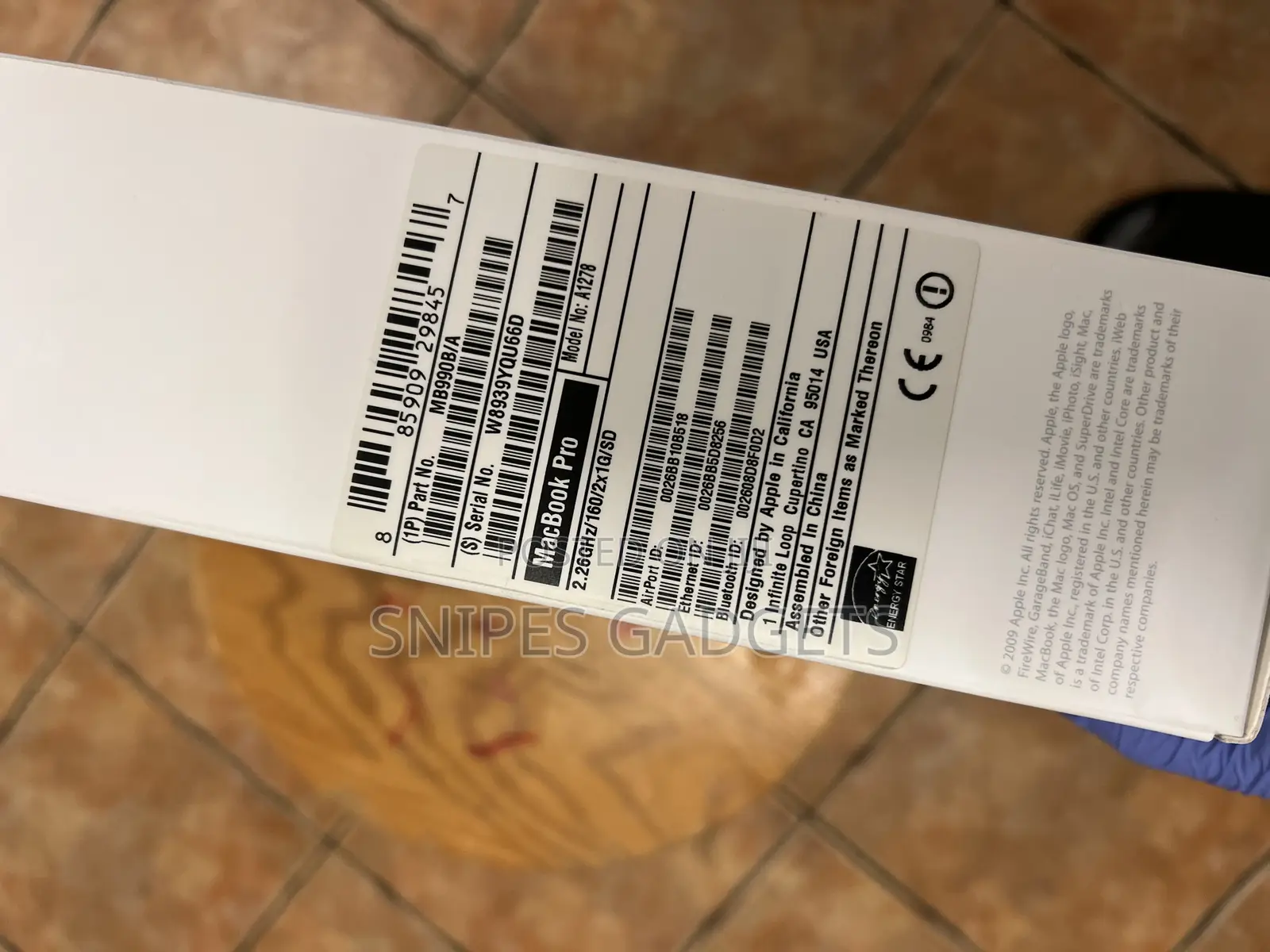 Macbook Pro Late 2008 Empty Box Only