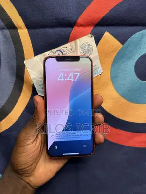 Apple iPhone 12 64 GB Red