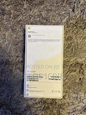 New Apple iPhone 16 Pro Max 256 GB Gold