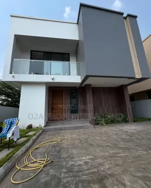 3bdrm House in North Legon for sale